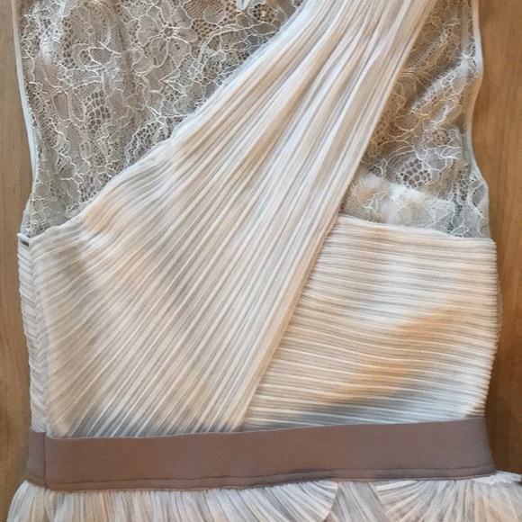 BCBG Lace and Tulle Tiered Dress Bridal Wedding Shower Dress Off White Size 4 - Picture 2 of 16